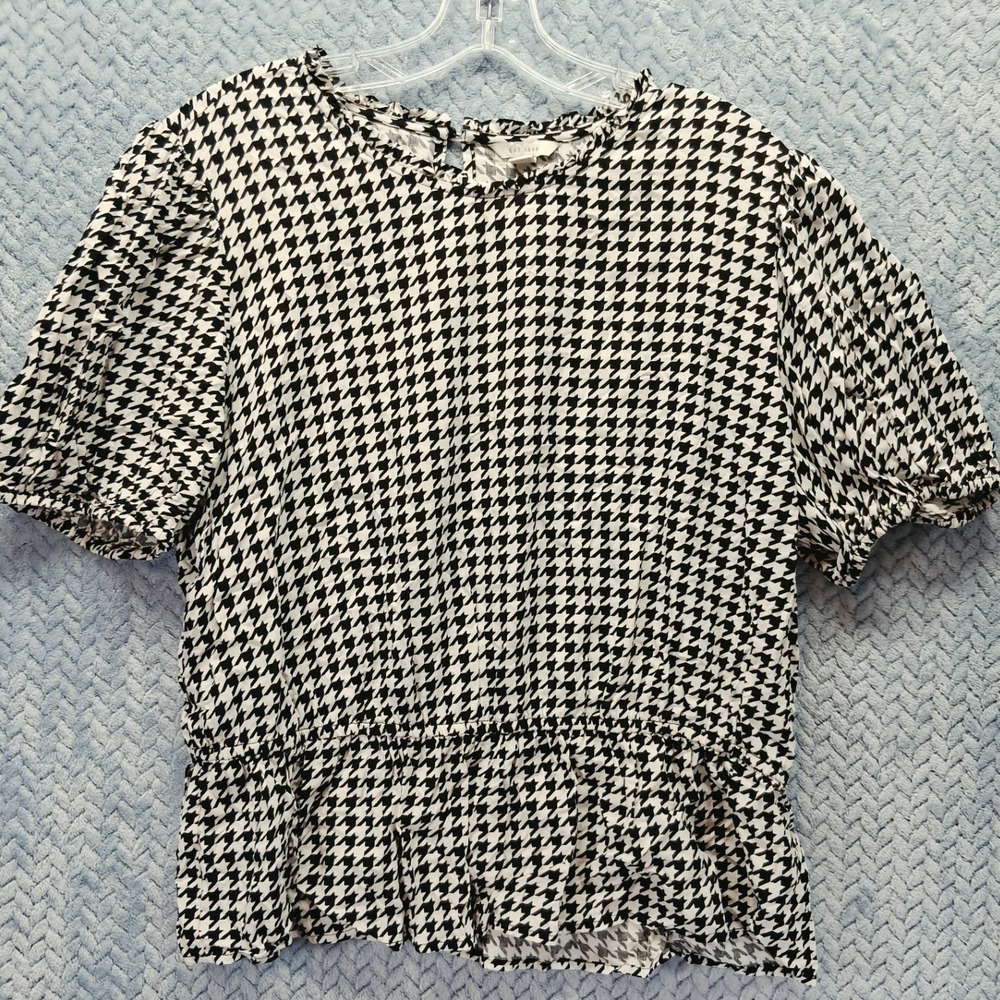 EST. 1946 Womens XL Houndstooth Peplum Blouse Ruffle Neck Short Puff Sleeve Top